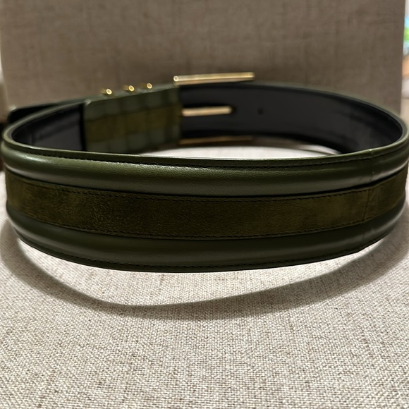 Vintage Carlisle army green leather suede wide belt, Size XSM - Picture 6 of 16